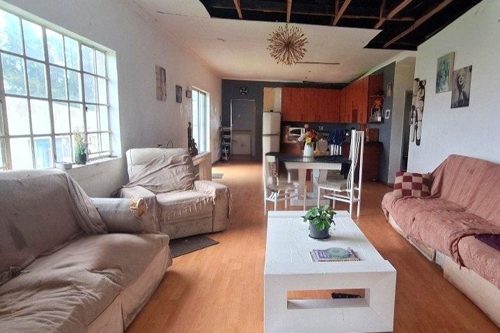 5 Bedroom Property for Sale in Deneysville Free State